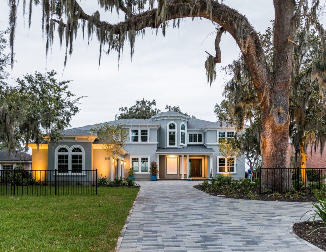Starr® Custom Homes completes riverfront DreamDesign®33