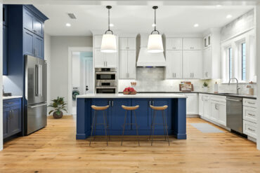 Ortega kitchen by Starr Custom Homes Ortega kitchen by Starr Custom Homes